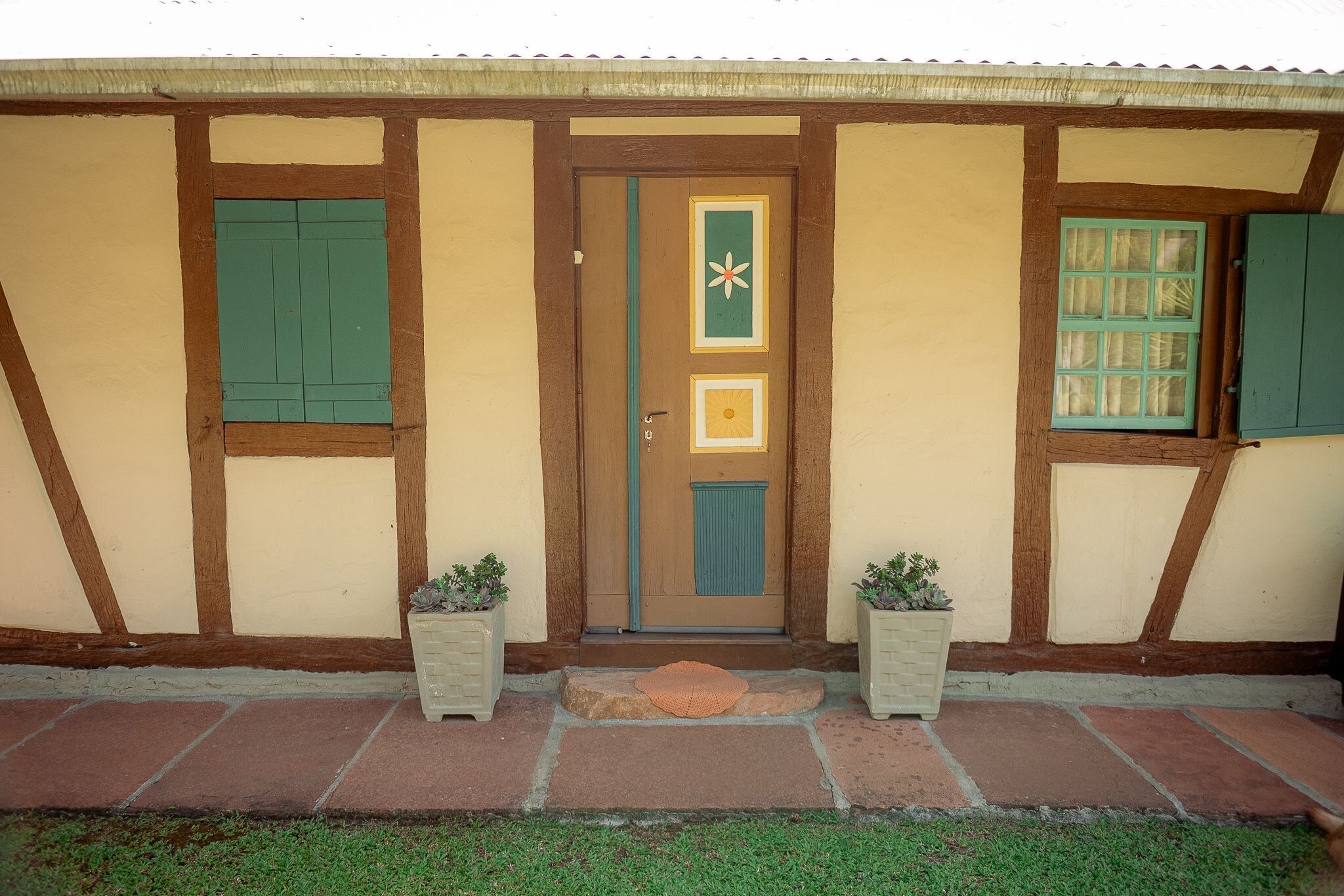 Cabana básico | Detalhe da fachada