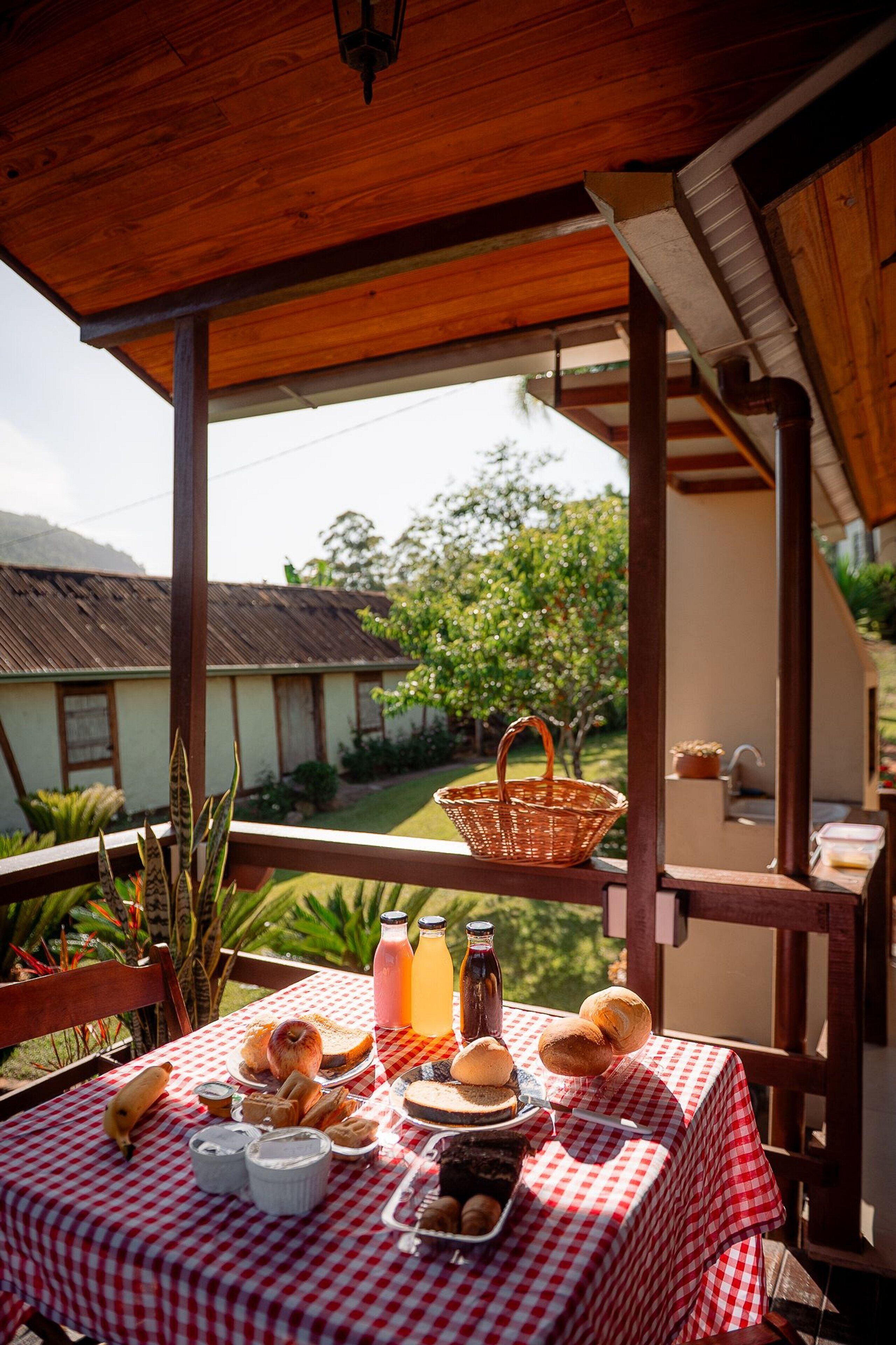 Cabane | Restauration extérieure