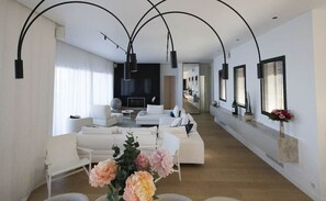 Televisión y estéreo 