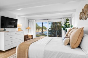 House, Multiple Beds (Blanca Bay on Brawley)