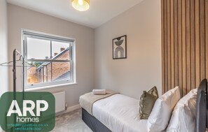 4 soveværelser, strygejern/strygebræt, Wi-Fi, sengetøj