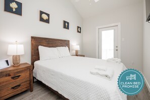 3 chambres, fer et planche à repasser, Wi-Fi gratuit, draps fournis