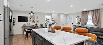 Outdoor Projector, Arcade, Fire Pit, 2 Living Rooms, Fire Pit, and more!