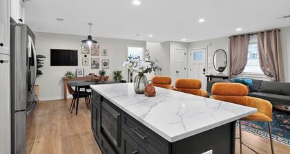 Outdoor Projector, Arcade, Fire Pit, 2 Living Rooms, Fire Pit, and more!