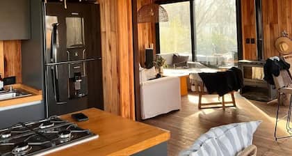 Modern and unique house in the Delta Tigre