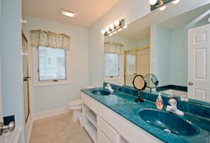 ヘアドライヤー、タオル