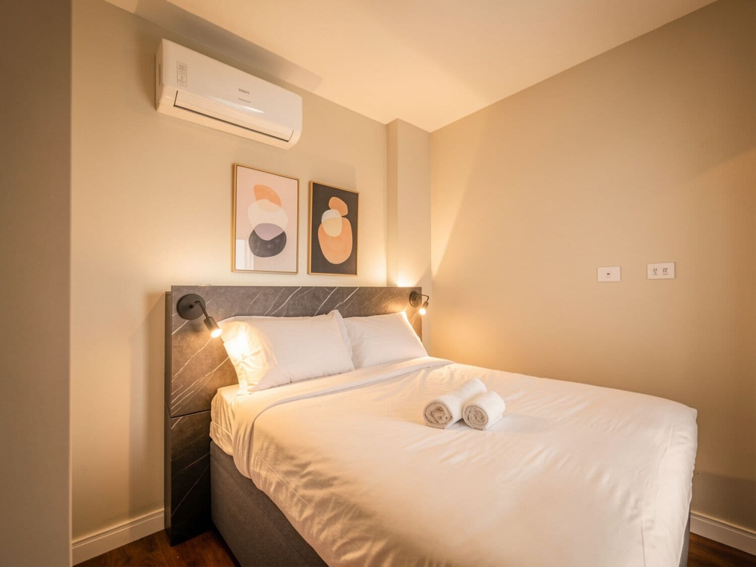 1 bedroom, internet, bed sheets