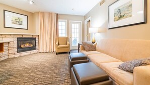 TV, fireplace, offices