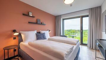 The Standard King | Rideaux occultants, Wi-Fi gratuit, draps fournis