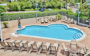 A heated pool - Gulf Views + Pool – Summer 20% Off (Santa Rosa Beach)