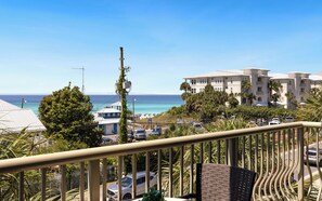 Property grounds - 30A Gulf Views & Beach Access (Santa Rosa Beach)