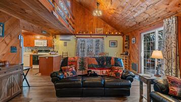 Smart-TV, peis, videospill og bøker