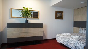 Zora Exclusive One Bedroom Apartment with Balcony and Stunning View | 1 bedroom, soundproofing, iron/ironing board, free WiFi - Zora Exclusive Apartments by CHORS (Bratislava)
