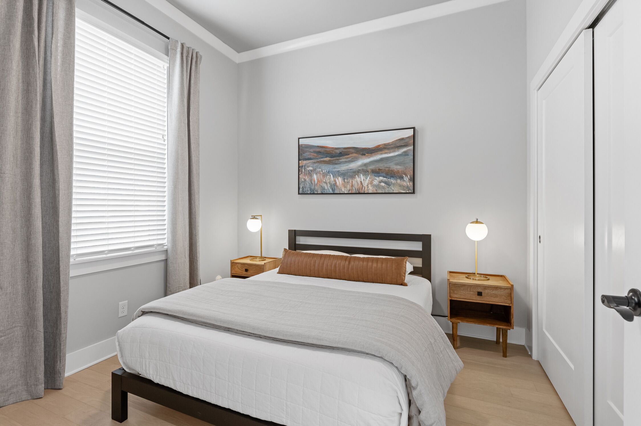 Modern Townhome on Riverwalk in Downtown Chattanooga!