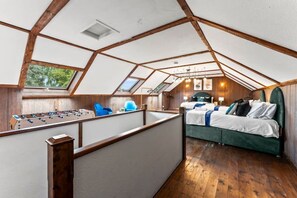 7 Schlafzimmer, Bügeleisen/Bügelbrett, kostenloses WLAN, Bettwäsche