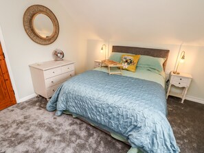 4 bedrooms, individually decorated, individually furnished, free WiFi - Northern Byre (Christchurch)