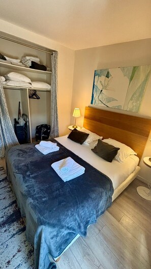 1 Schlafzimmer, Bügeleisen/Bügelbrett, Reisekinderbett, WLAN