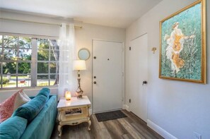 Interior - Beautiful 3bed 2bath Mount Dora Charmer with Views of Lake Ola  (Mount Dora)