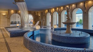 3 indoor pools, outdoor pool - Bellevue Konferencia és Wellness Hotel (Esztergom)
