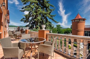 Terrace/patio - Bellevue Konferencia és Wellness Hotel (Esztergom)