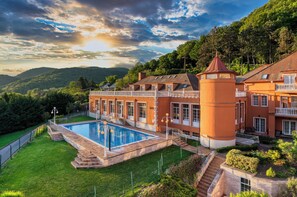 Exterior - Bellevue Konferencia és Wellness Hotel (Esztergom)