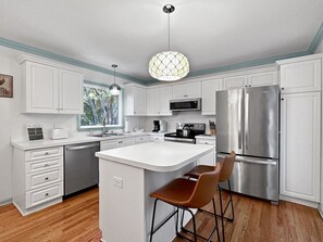 Fridge, microwave, oven, stovetop - 4-Bedroom Beach Cottage | 5 Minute Walk to Beach (Isle of Palms)