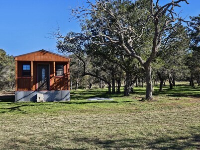 Rustic one room cabin overlooks Lake Buchanan near Reveille Ranch and Spider Mtn
