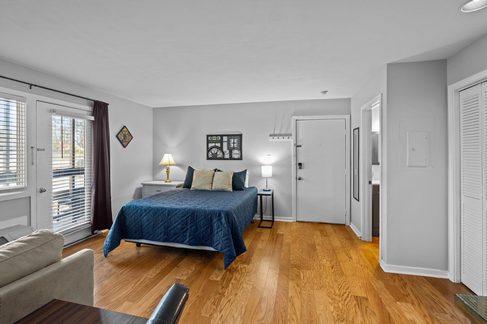 1 chambre, fer et planche à repasser, Wi-Fi, draps fournis