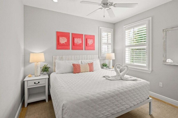 3 chambres, bureau, fer et planche à repasser, accès au Wi-Fi (inclus)