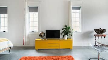 1 Schlafzimmer, BĂŒgeleisen/BĂŒgelbrett, WLAN, BettwĂ€sche