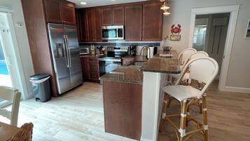 Microwave, oven, stovetop, dishwasher