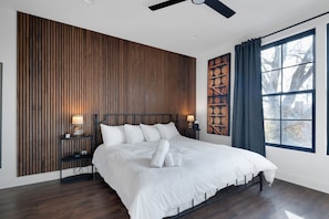 4 chambres, fer et planche à repasser, Wi-Fi gratuit, draps fournis