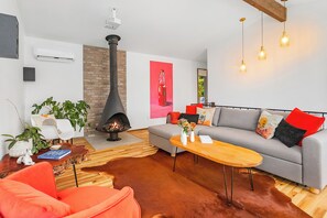 Smart TV, fireplace, video games, table football