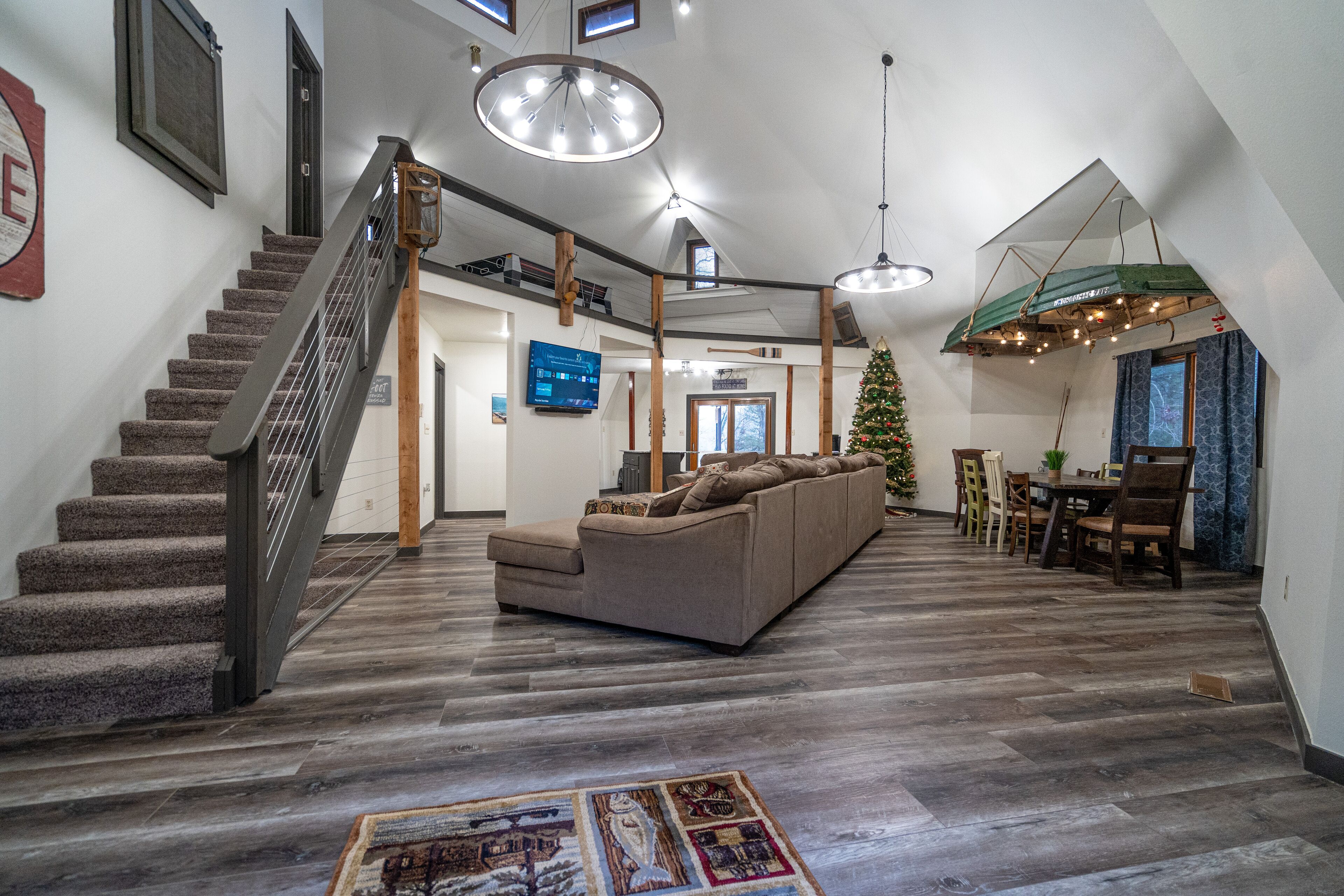 NEW Lakeshore Escape for the Whole Family!