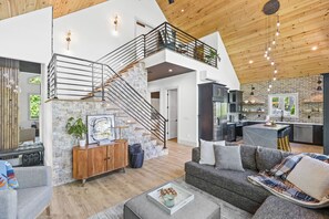 Smart TV, fireplace, offices