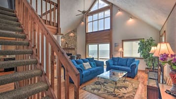 Smart TV, fireplace, DVD player, foosball