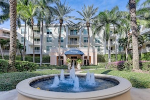 Exterior - Lantana Condo w/ Balcony: 11 Mi to Palm Beach! (Lantana)