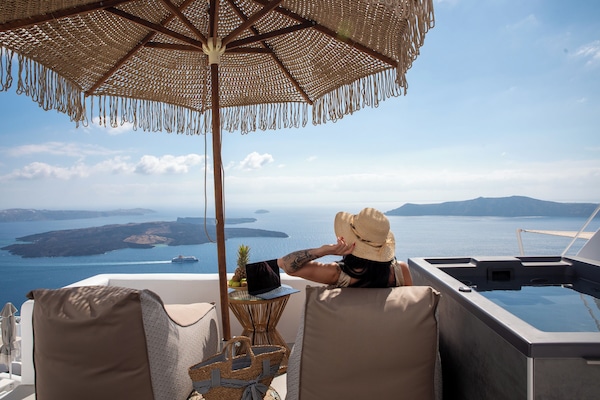 Senior Suite with Hot Tub | Vista do quarto