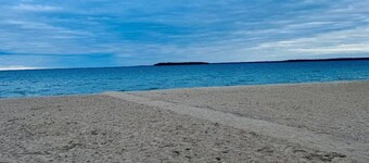 Brand New! Luxury Retreat! 