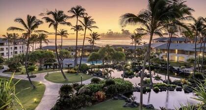 OCEANFRONT RESORT in Koloa-Poipu with AMENITIES INCLUDING WIFI, walk to beach