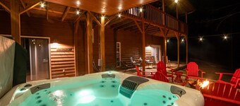 Southern Skies Chalet | Mountain Views • Hot Tub • Game Room
