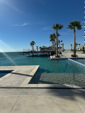 3 outdoor pools - Encantame Resorts (Puerto Peñasco)