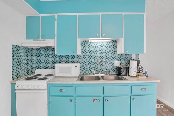 Microwave, oven, stovetop