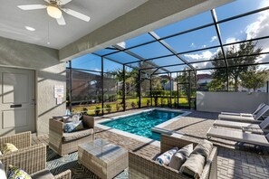 Outdoor pool, a heated pool - Luxury pool home at Solterra. Resort Pools, Waterslides, Clubhouse, Lazy River (Davenport)