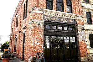 Exterior - Eden Park House, 4 sleeping rooms, free parking! (Cincinnati)