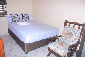 Standard Double Room | Interior - Kaste guest house Tzaneen  (Tzaneen)
