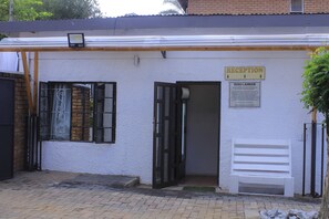 Property grounds - Kaste guest house Tzaneen  (Tzaneen)