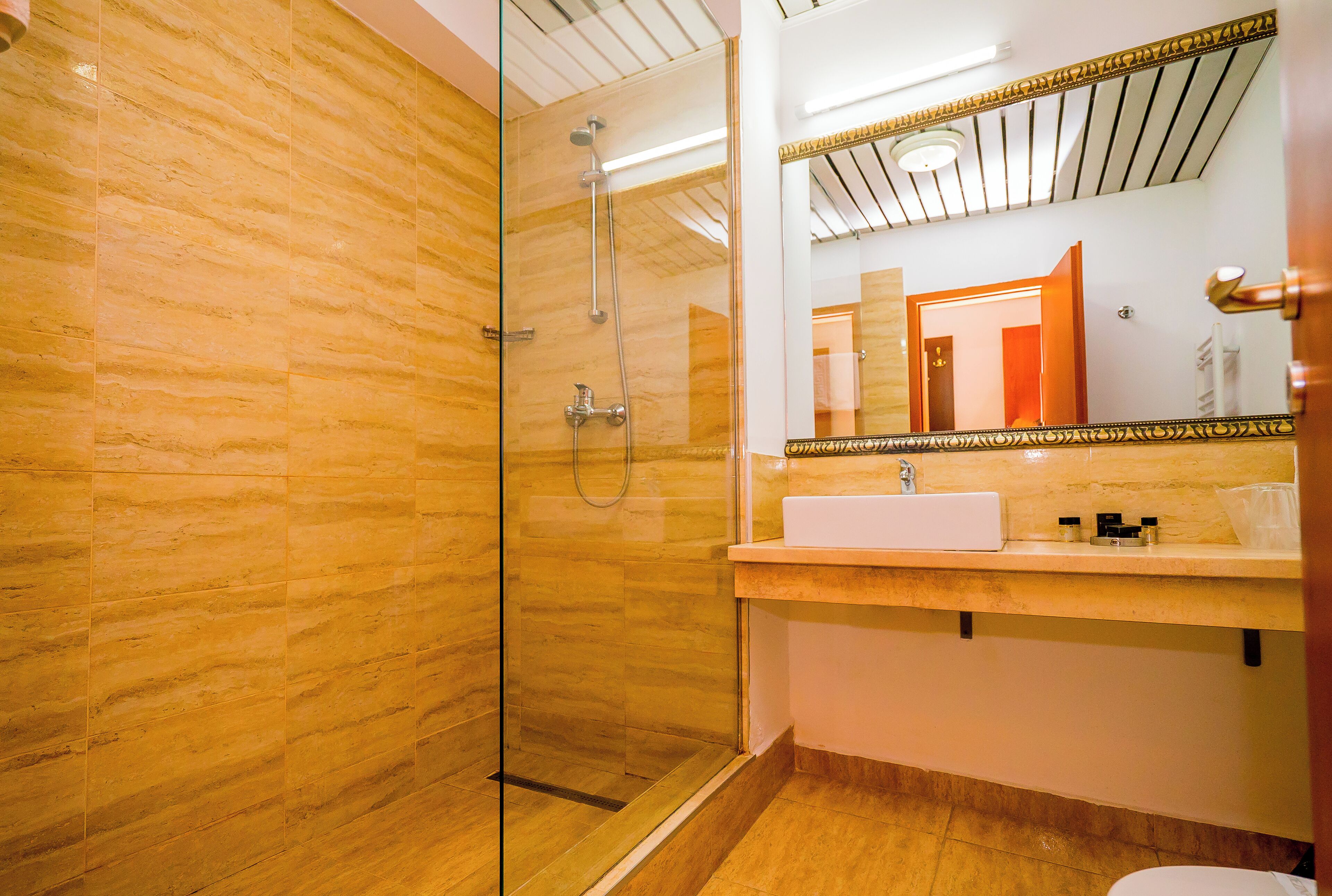 Photo - Hotel Guci