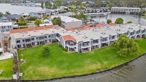 Exterior - Yarrawonga Lakeside Apartment 43 - 4 Bedrooms (Mulwala)