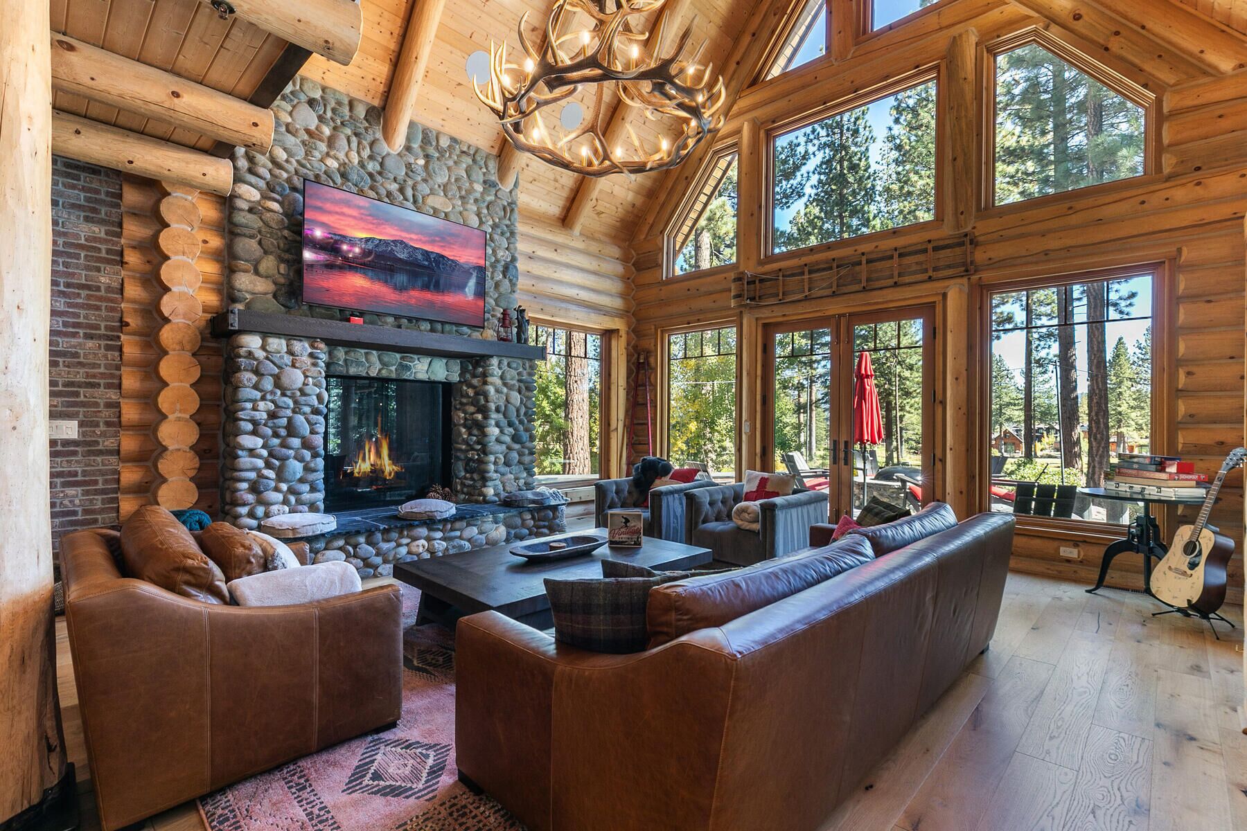 المنشأة من الداخل